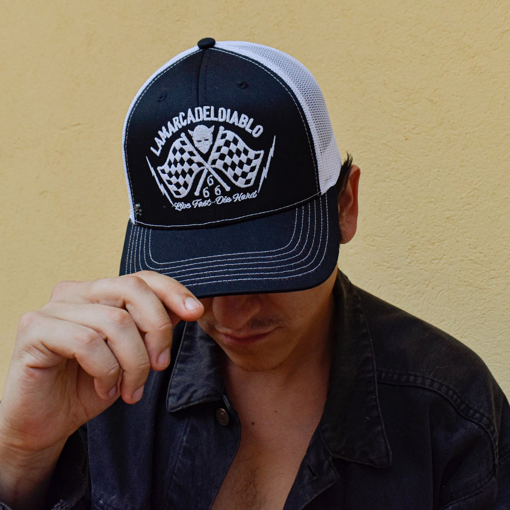 Gorra Live Fast Die Hard B/N