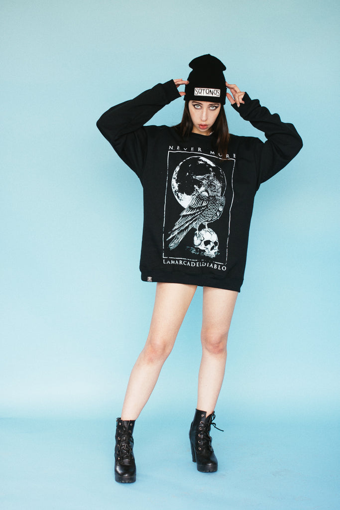 Playera Manga Larga Nevermore