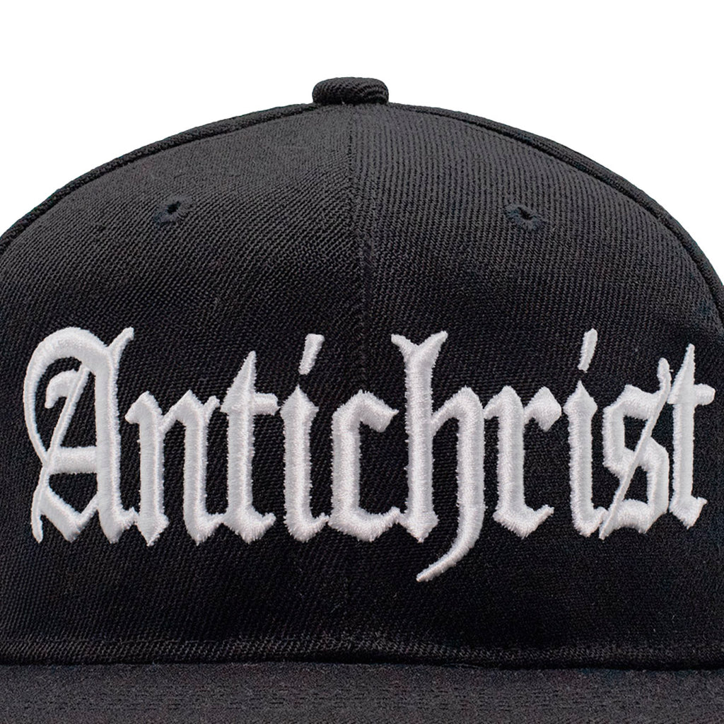 Gorra Antichrist