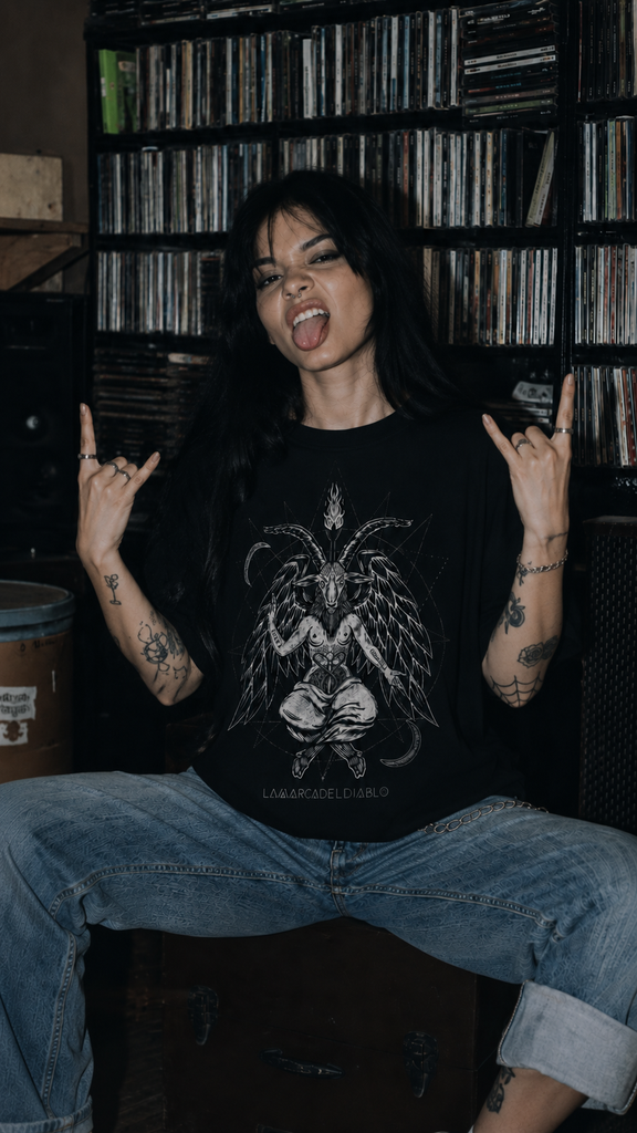 Playera Lord Of Chaos