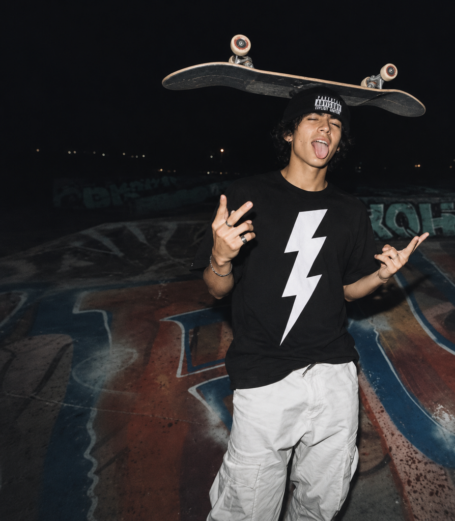 Playera Negra Thunder