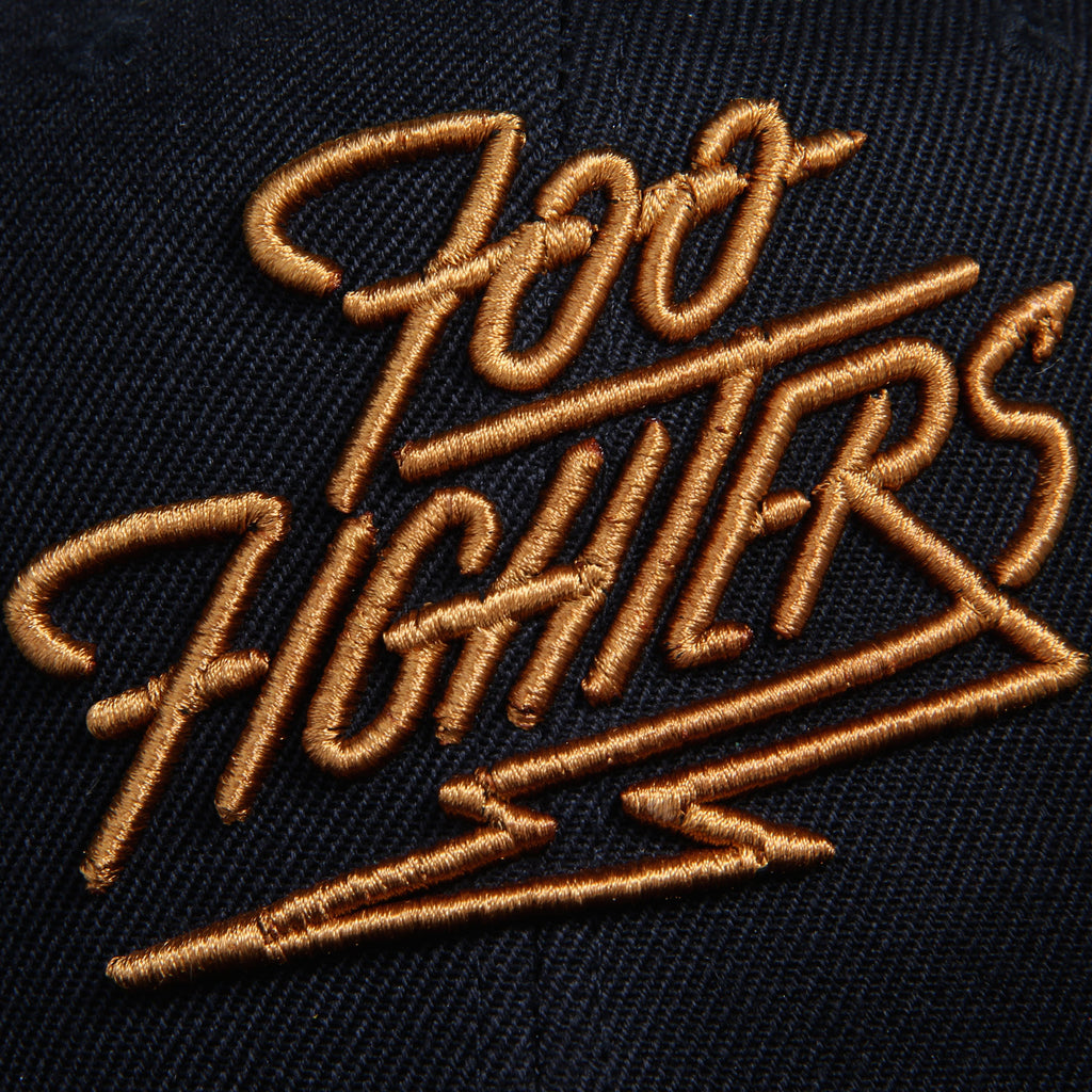 Gorra Foo Fighters Dorado