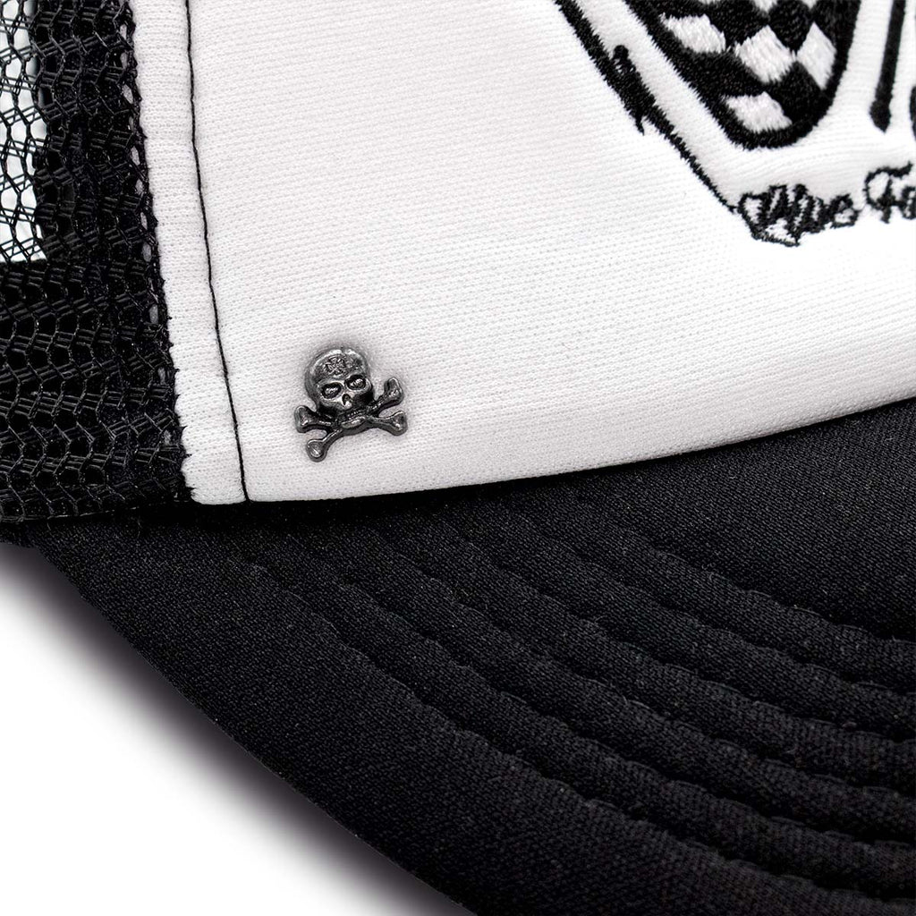 GORRA TRUCKER NEGRO/ BLANCO LIVE FAST